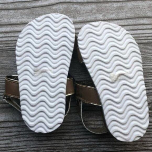 Bebe Brown & Gold Toddler Girl’s Sandals Sz 8 - Picture 4 of 10